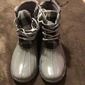 Jessica Carlyle Duck Boots Women's Size 8.5 Gavin Black Gray Tartan